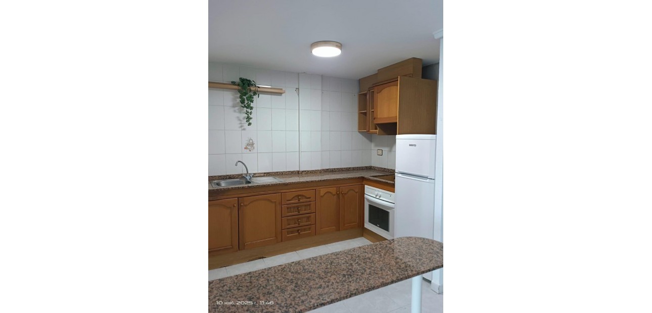 Venta - Apartamento / piso -
Torrevieja - Centro