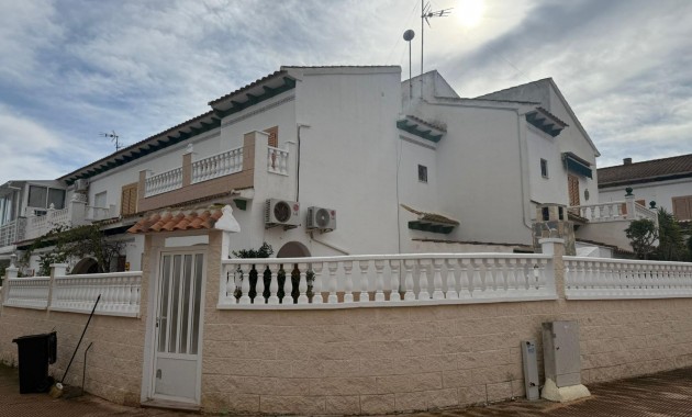 Venta - Villa -
Torrevieja - Acequion