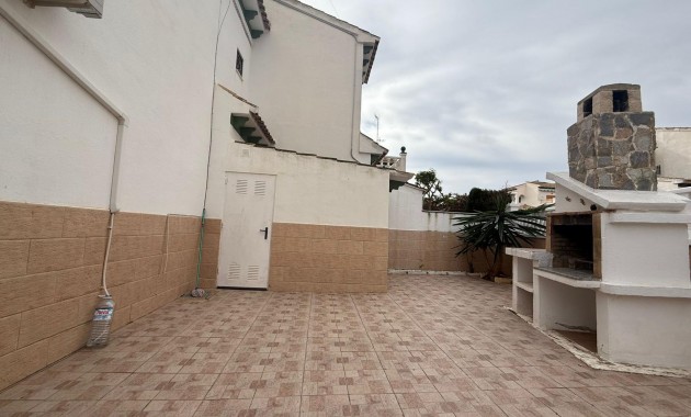 Venta - Villa -
Torrevieja - Acequion