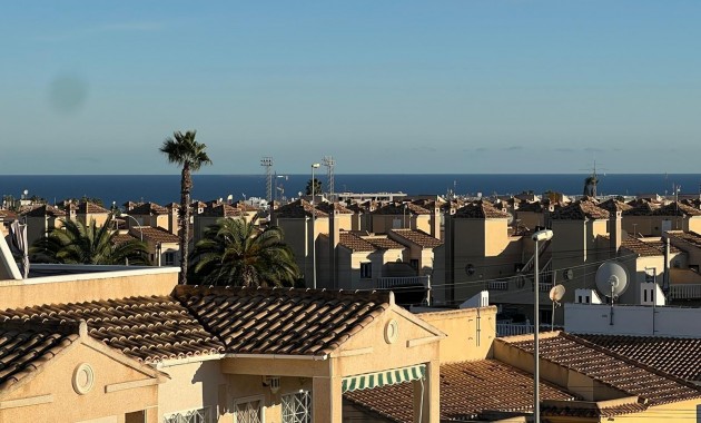 Venta - Villa -
Orihuela Costa - Los Almendros-La Florida