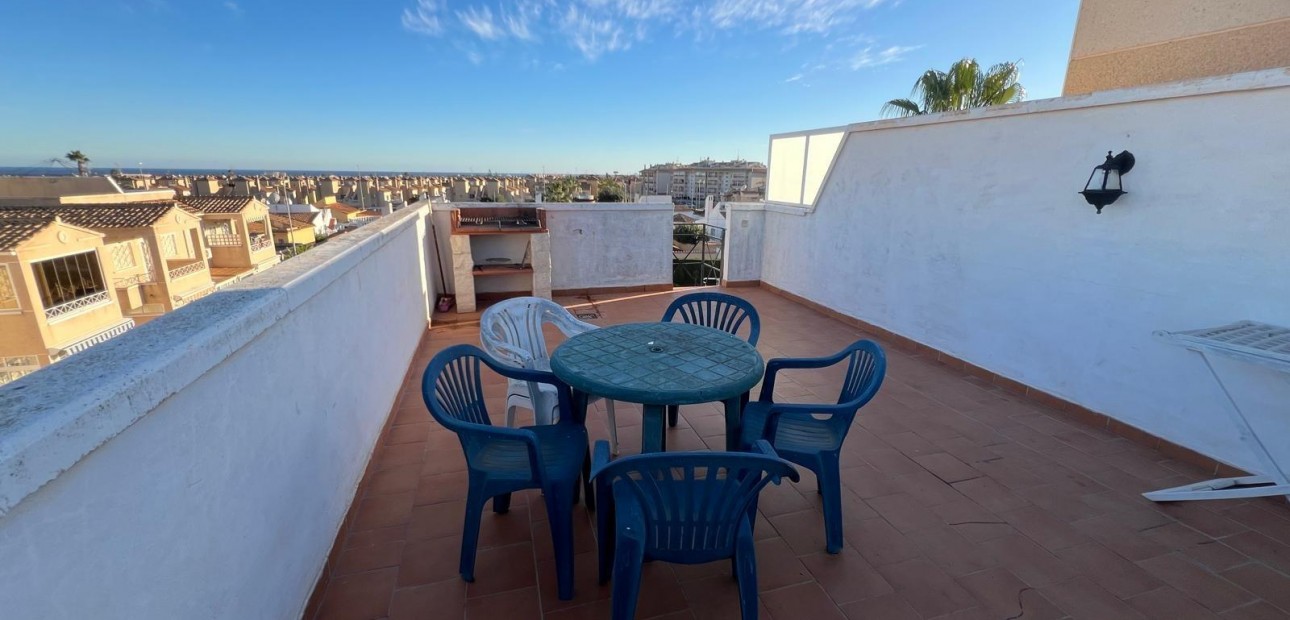 Venta - Villa -
Orihuela Costa - Los Almendros-La Florida