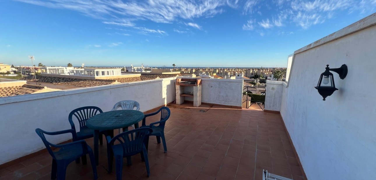 Venta - Villa -
Orihuela Costa - Los Almendros-La Florida