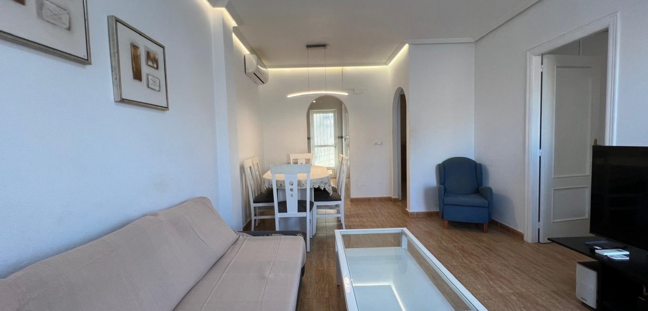 Venta - Villa -
Orihuela Costa - Los Almendros-La Florida