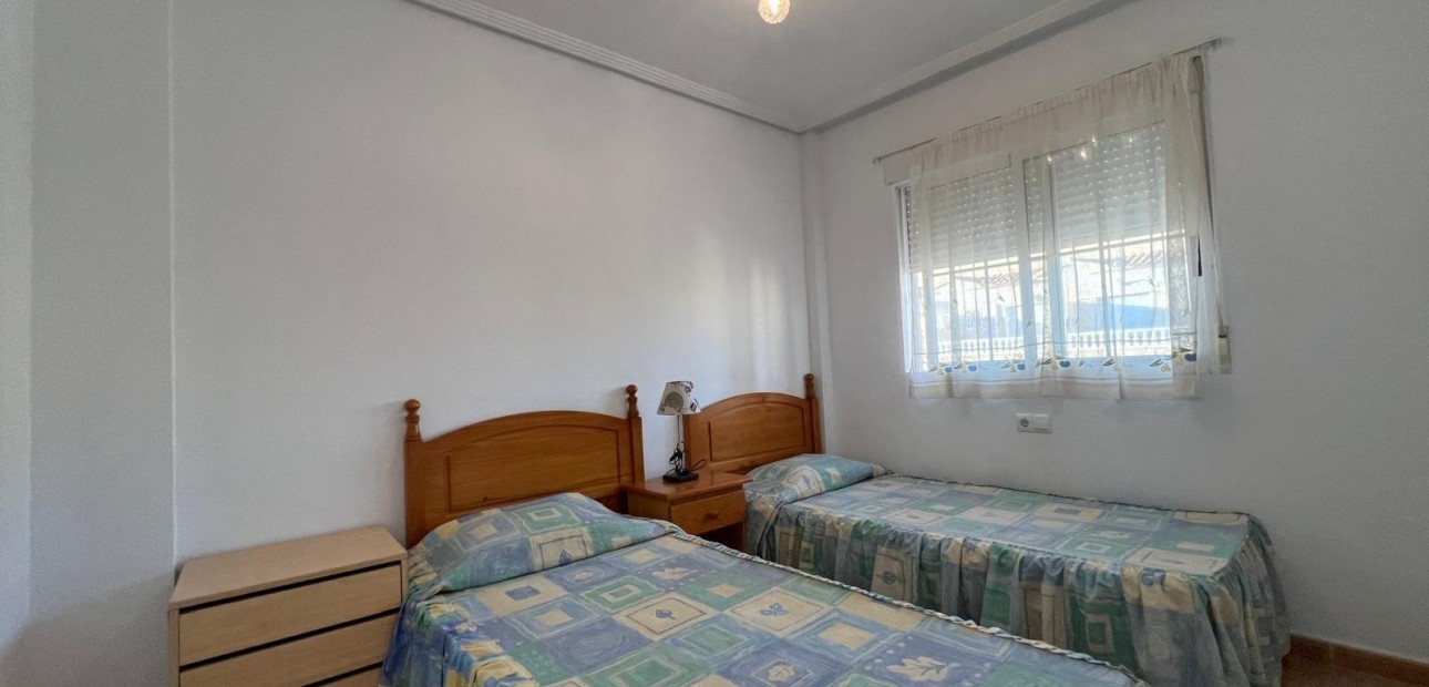 Venta - Villa -
Orihuela Costa - Los Almendros-La Florida