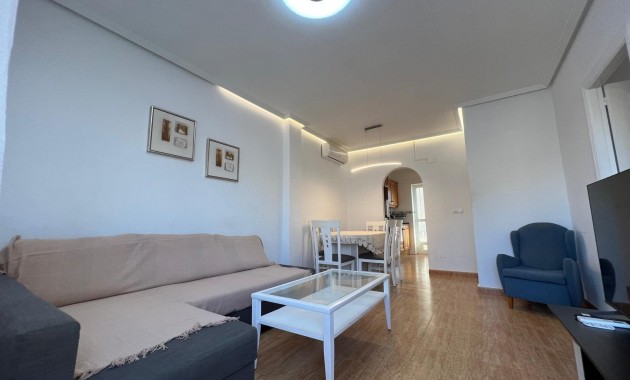 Venta - Villa -
Orihuela Costa - Los Almendros-La Florida