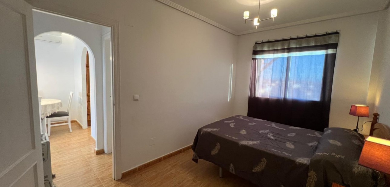 Venta - Villa -
Orihuela Costa - Los Almendros-La Florida