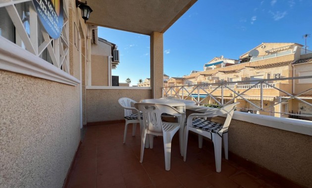 Venta - Villa -
Orihuela Costa - Los Almendros-La Florida