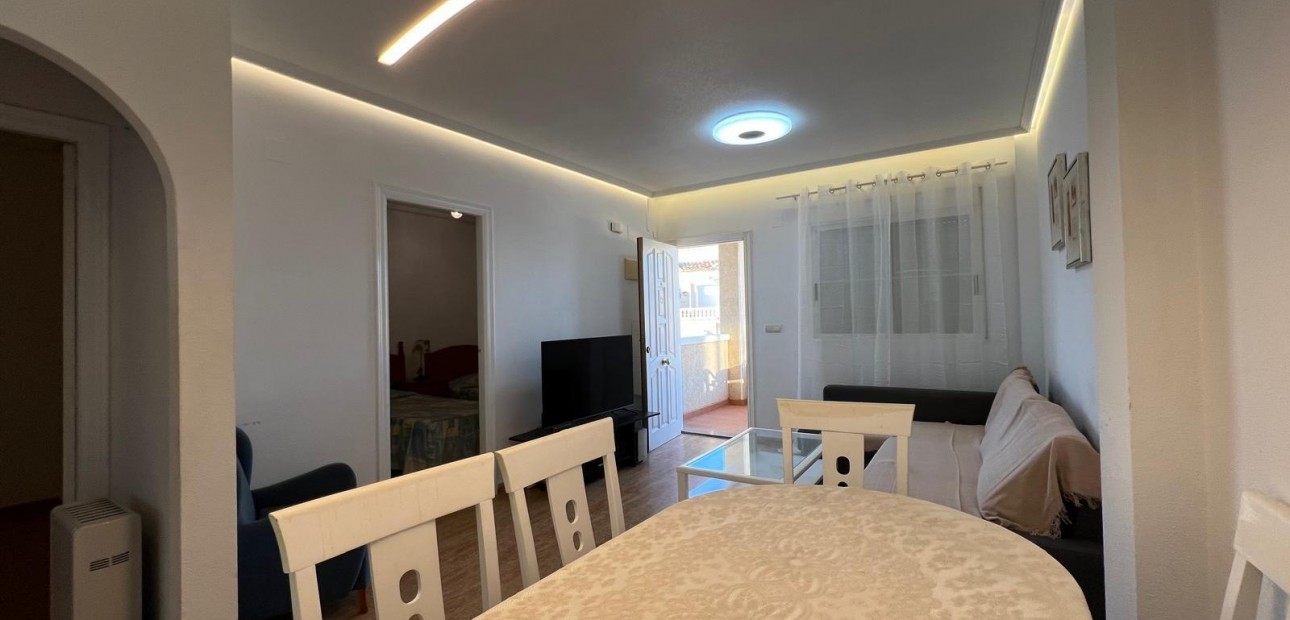 Venta - Villa -
Orihuela Costa - Los Almendros-La Florida