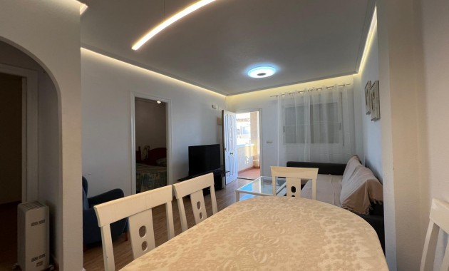 Venta - Villa -
Orihuela Costa - Los Almendros-La Florida