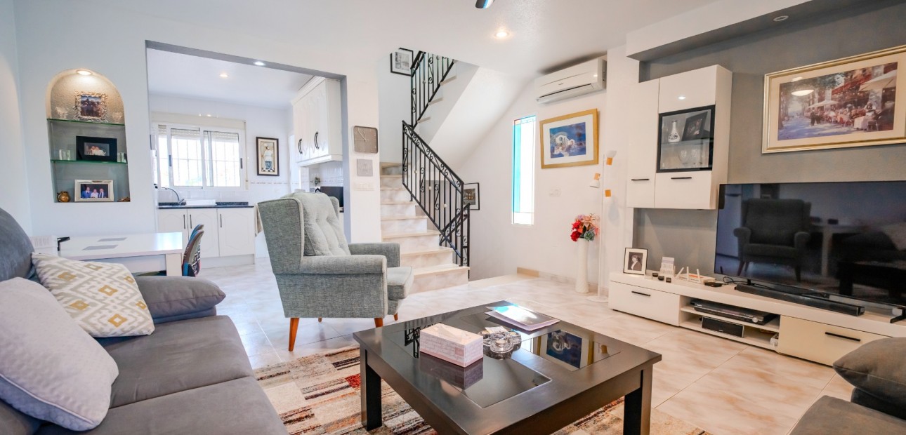 Venta - Semi Detached Villa -
Benijofar - Benimar