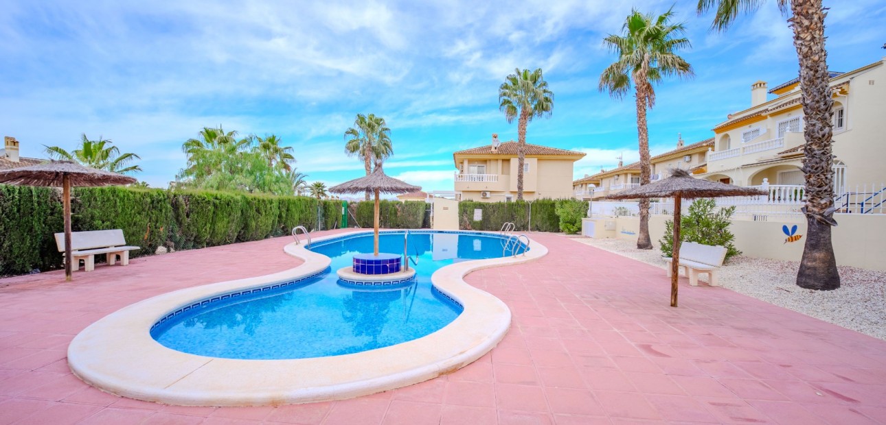 Venta - Semi Detached Villa -
Benijofar - Benimar