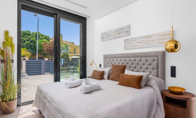 Sale - Detached Villa -
El Campello - El Amerador