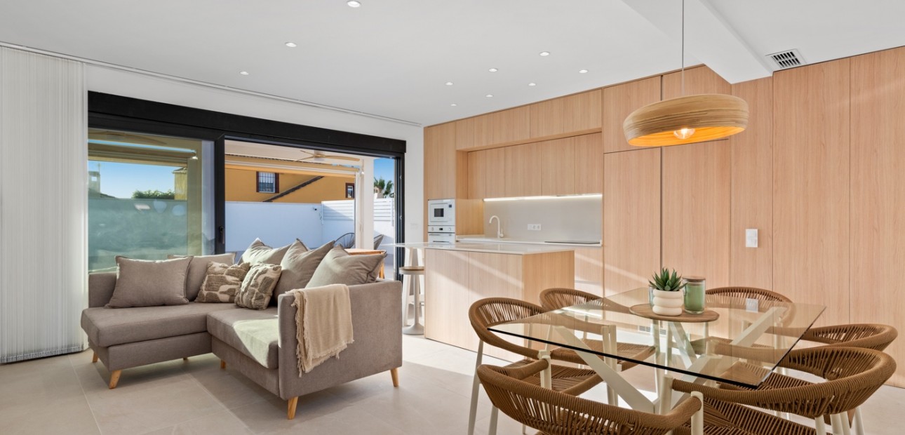 Venta - Detached Villa -
Torrevieja - El Chaparral