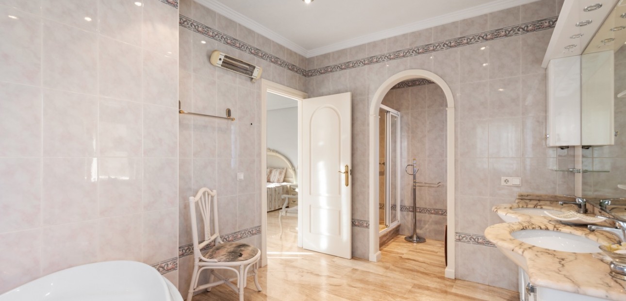 Venta - Detached Villa -
Ciudad Quesada - Rojales - Doña pepa