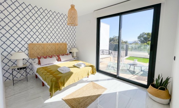 Sale - Apartment / flat -
Villajoyosa - Playas Del Torres