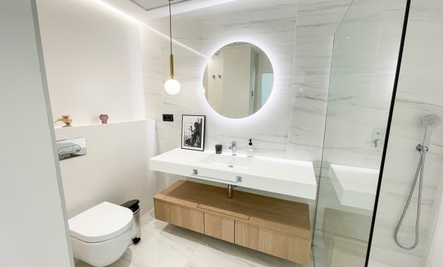 Sale - Apartment / flat -
Villajoyosa - Playas Del Torres