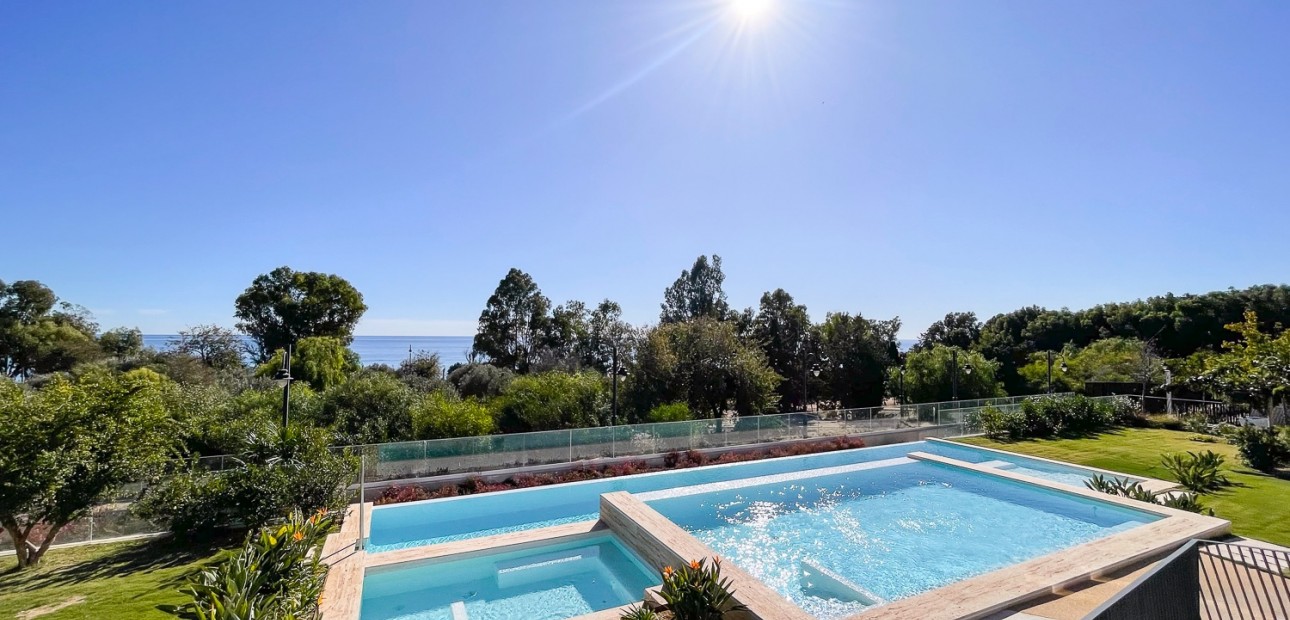 Sale - Apartment / flat -
Villajoyosa - Playas Del Torres