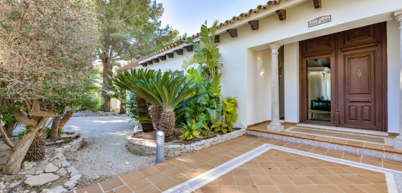 Sale - Detached Villa -
Altea - Sierra de Altea