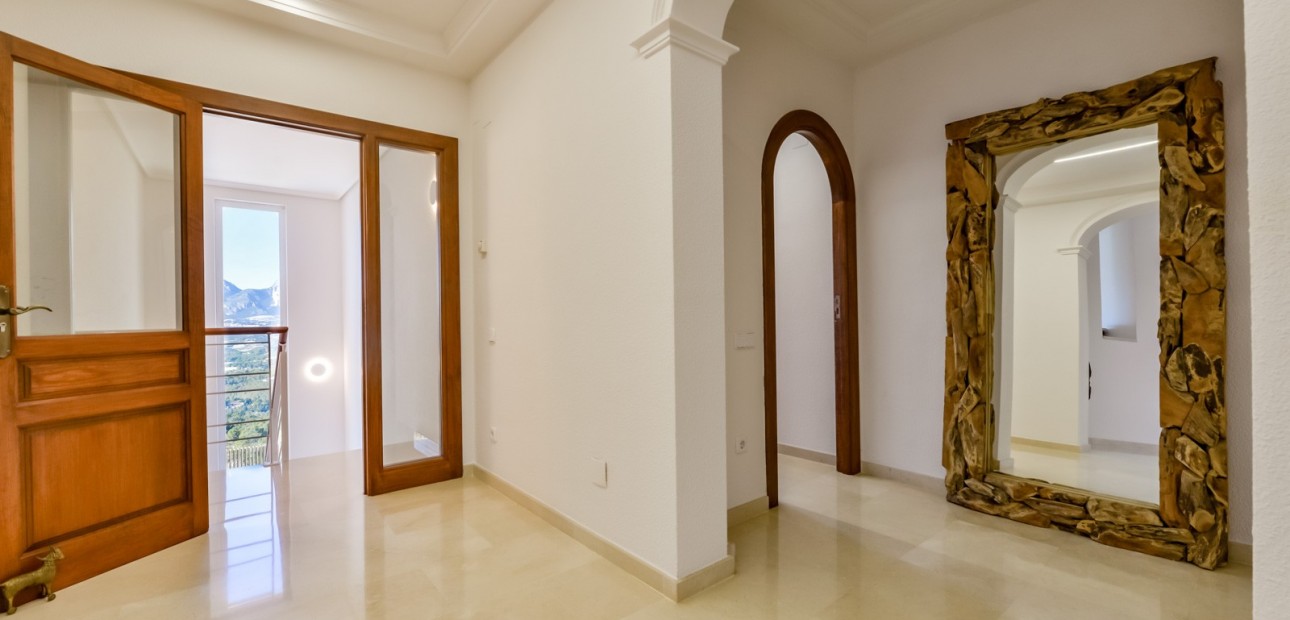 Sale - Detached Villa -
Altea - Sierra de Altea