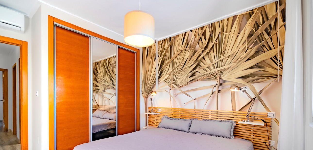 Venta - Adosado -
Torrevieja - Los Balcones