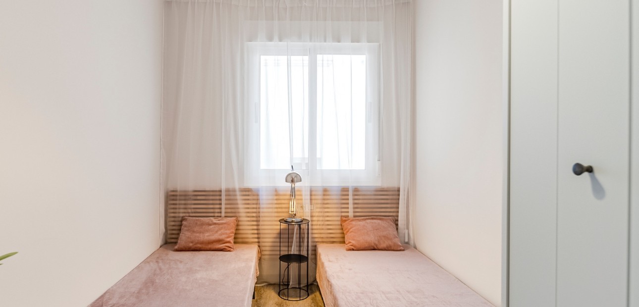 Venta - Adosado -
Torrevieja - Los Balcones