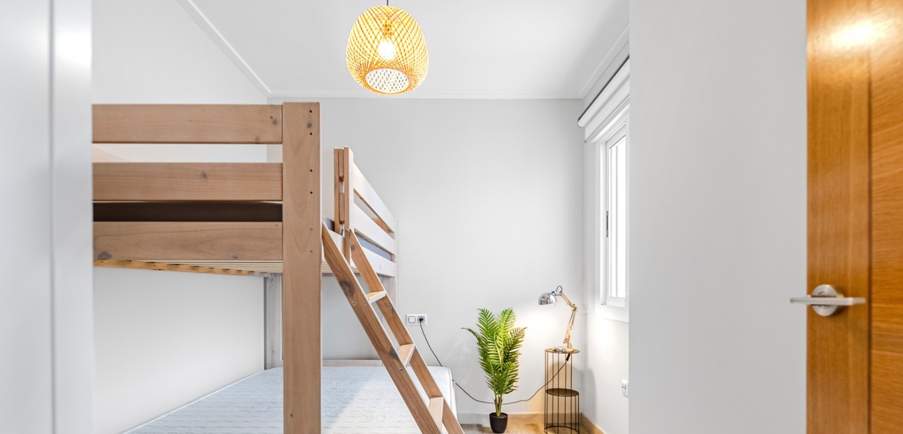 Venta - Adosado -
Torrevieja - Los Balcones