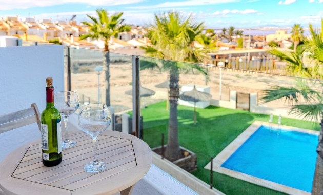 Venta - Adosado -
Torrevieja - Los Balcones