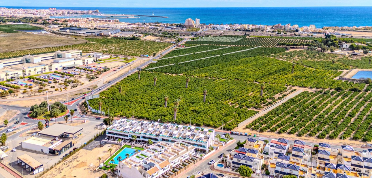 Venta - Adosado -
Torrevieja - Los Balcones