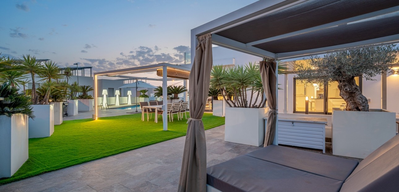 Venta - Detached Villa -
Orihuela Costa - Villamartin