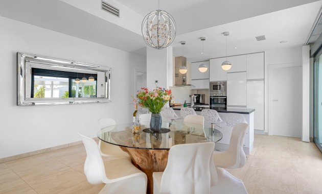 Venta - Detached Villa -
Orihuela Costa - Villamartin