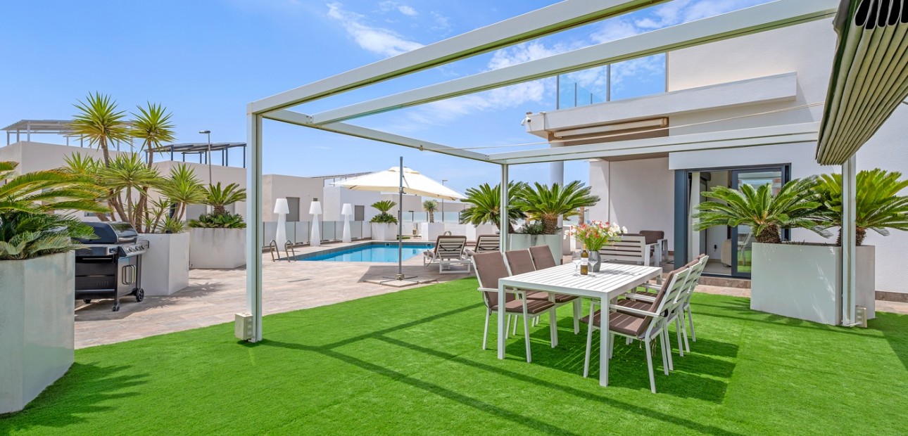 Venta - Detached Villa -
Orihuela Costa - Villamartin