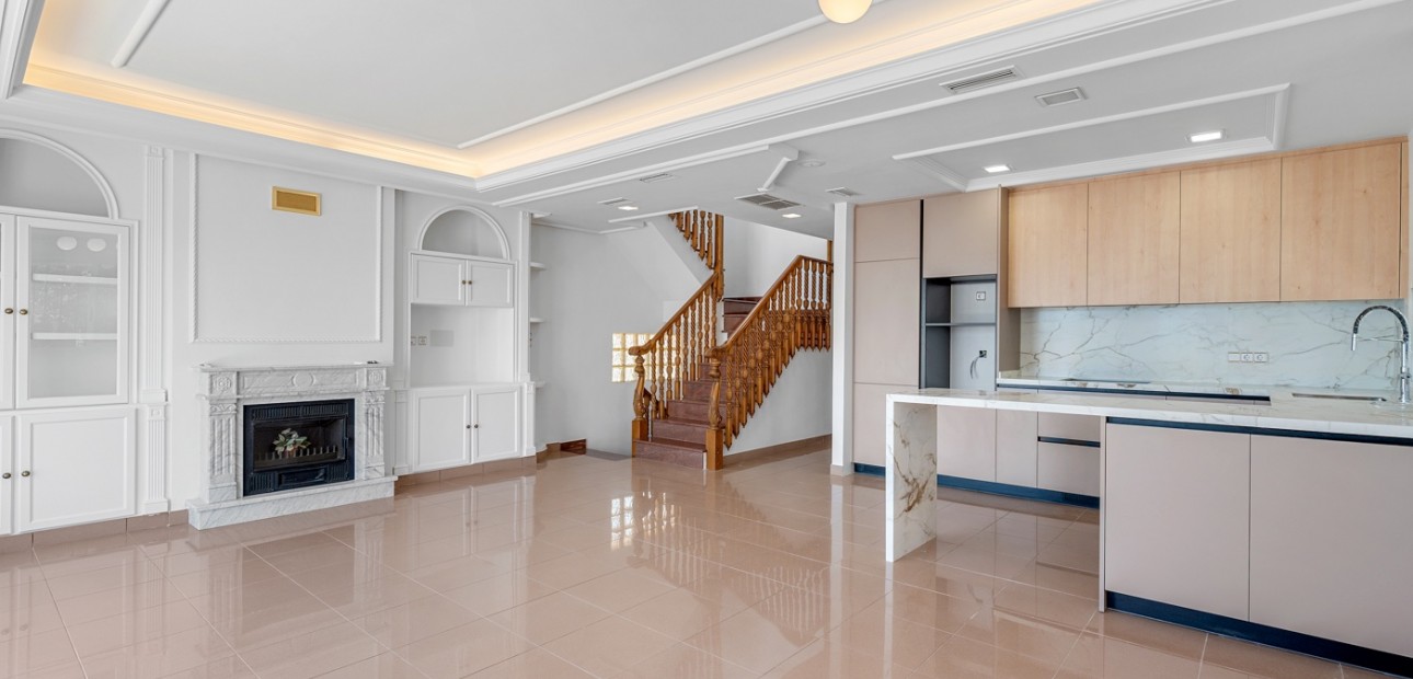 Herverkoop - Detached Villa -
Torrevieja