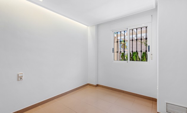 Herverkoop - Detached Villa -
Torrevieja