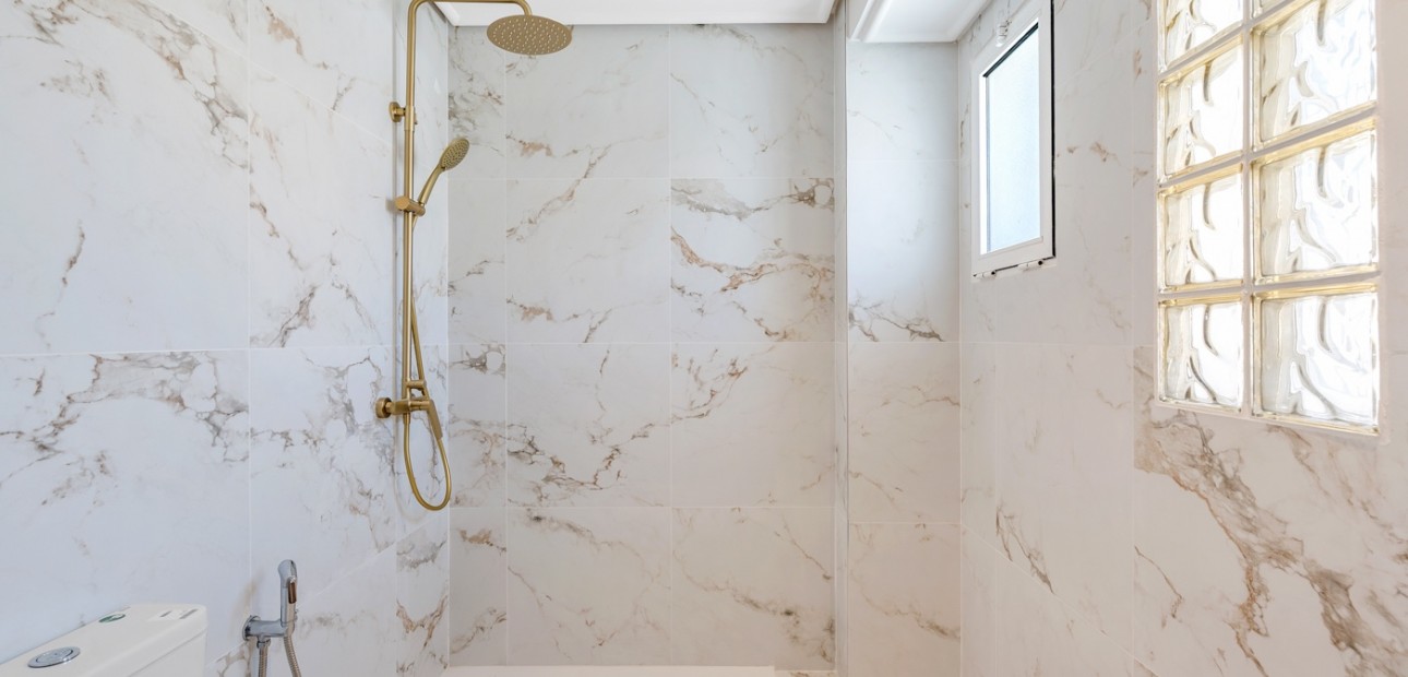 Herverkoop - Detached Villa -
Torrevieja