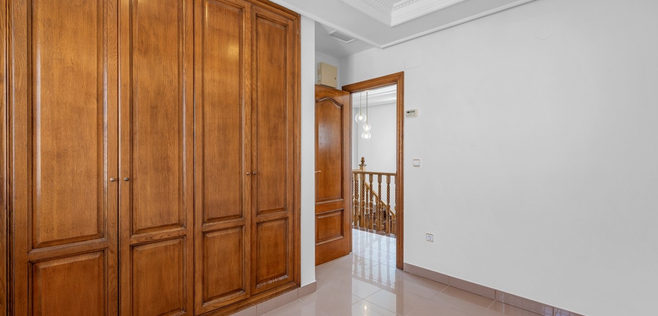 Herverkoop - Detached Villa -
Torrevieja