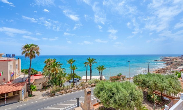Herverkoop - Detached Villa -
Torrevieja