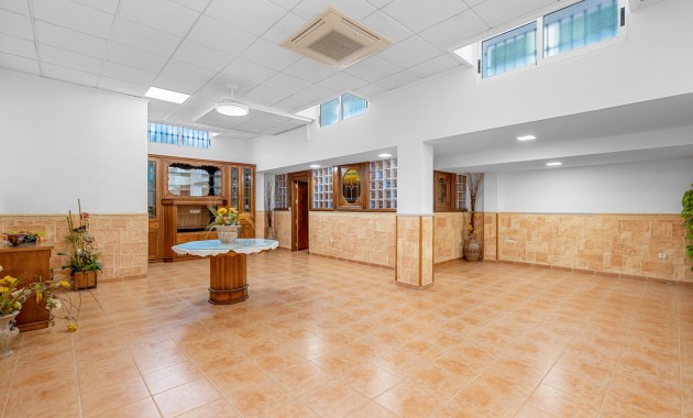 Herverkoop - Detached Villa -
Torrevieja