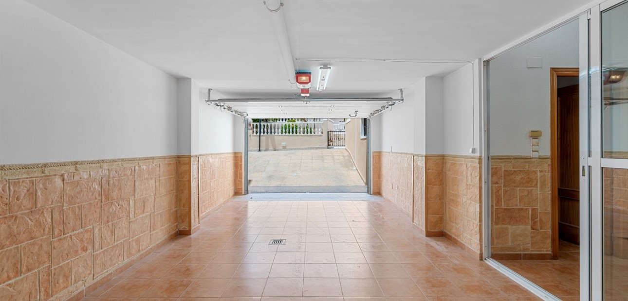 Herverkoop - Detached Villa -
Torrevieja