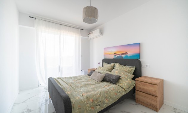 Venta - Apartamento / piso -
Orihuela Costa - Punta Prima