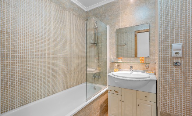 Venta - Apartamento / piso -
Almoradi - Almoradi - Town