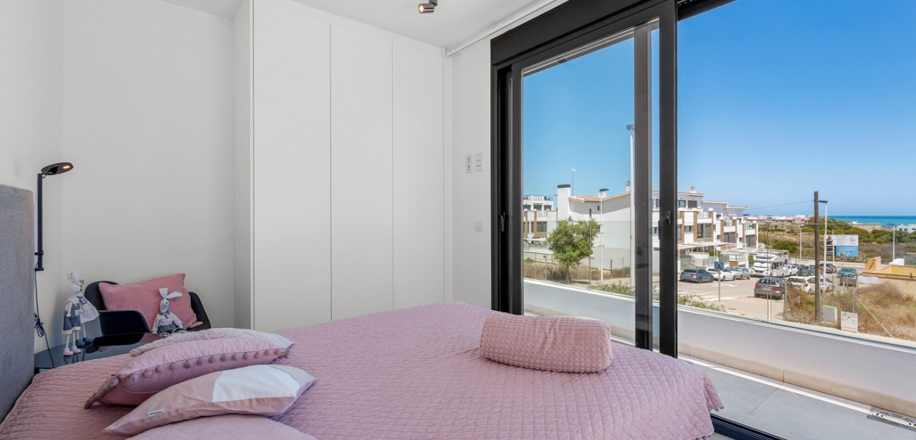 Sale - Detached Villa -
Guardamar del Segura - Guardamar del Segura - Town