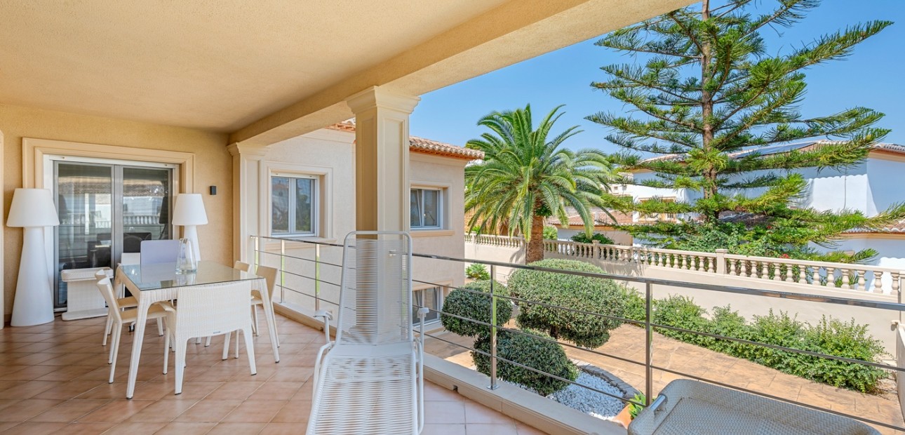 Sale - Detached Villa -
Benissa