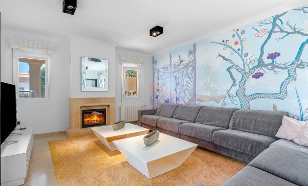 Sale - Detached Villa -
Benissa