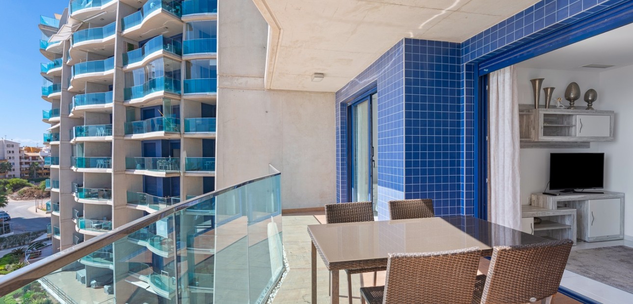 Venta - Apartamento / piso -
Orihuela Costa - Punta Prima