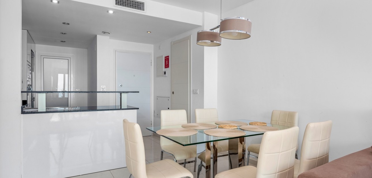 Venta - Apartamento / piso -
Orihuela Costa - Punta Prima