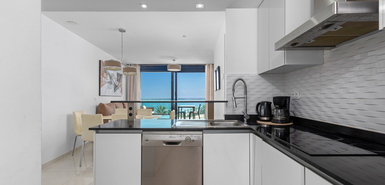 Venta - Apartamento / piso -
Orihuela Costa - Punta Prima