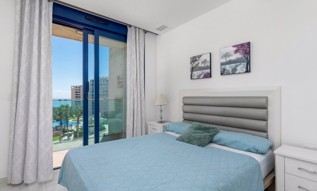 Venta - Apartamento / piso -
Orihuela Costa - Punta Prima