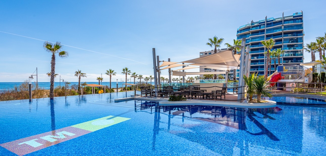 Venta - Apartamento / piso -
Orihuela Costa - Punta Prima