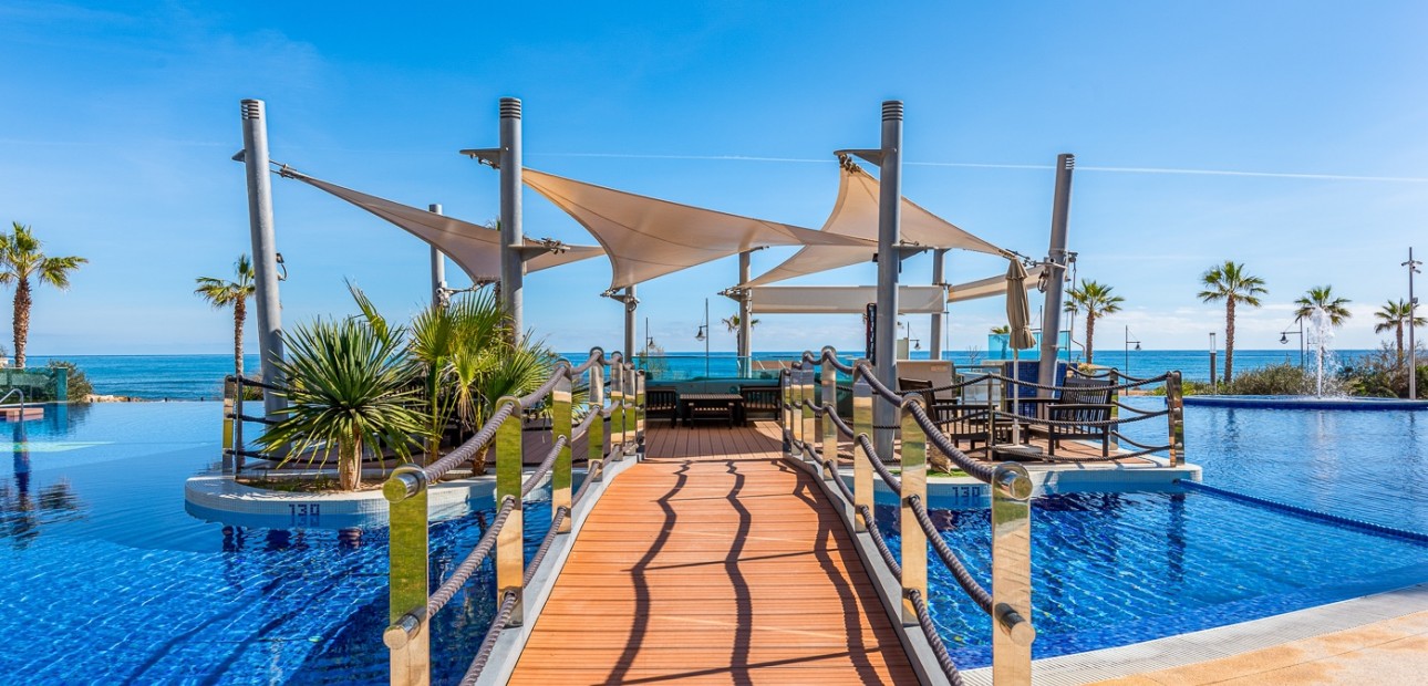 Venta - Apartamento / piso -
Orihuela Costa - Punta Prima