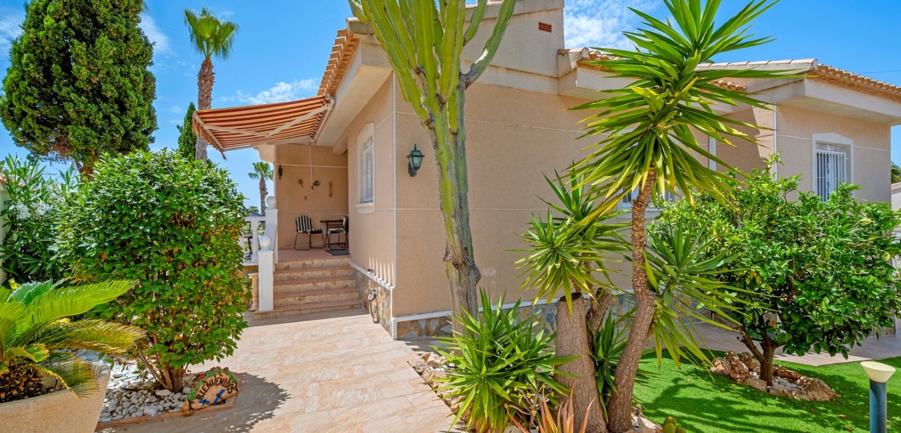 Venta - Detached Villa -
Ciudad Quesada - Rojales